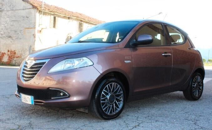 Lancia Ypsilon 1.3 MJT 16V 95 CV 5 porte S&S Elle STUPENDA INTERNO ALCANTARA CLIMA AUTOMATICO