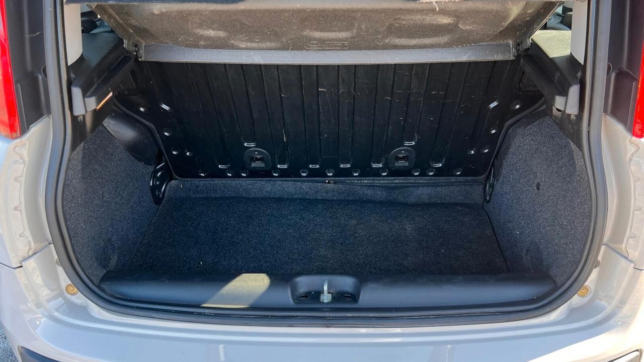 Fiat Panda 1.2 Easy NEOPATENTATI-UNICO PROPRIETARIO