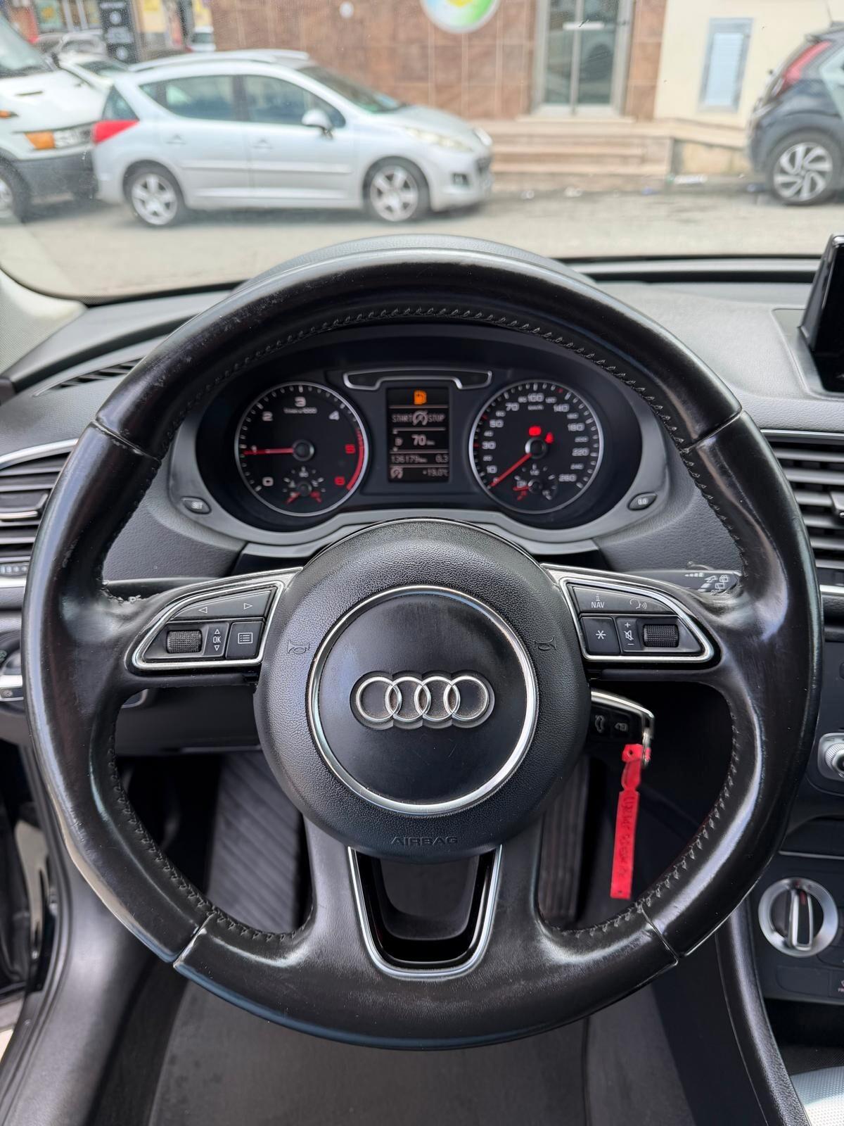 Audi Q3 2.0 TDI Business