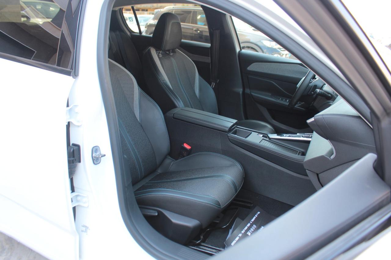 Peugeot 308 BlueHDi 130 S&S EAT8 Allure Pack