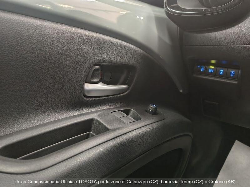 Toyota Aygo X Aygo X 1.0 VVT-i 72 CV 5 porte Lounge S-CVT