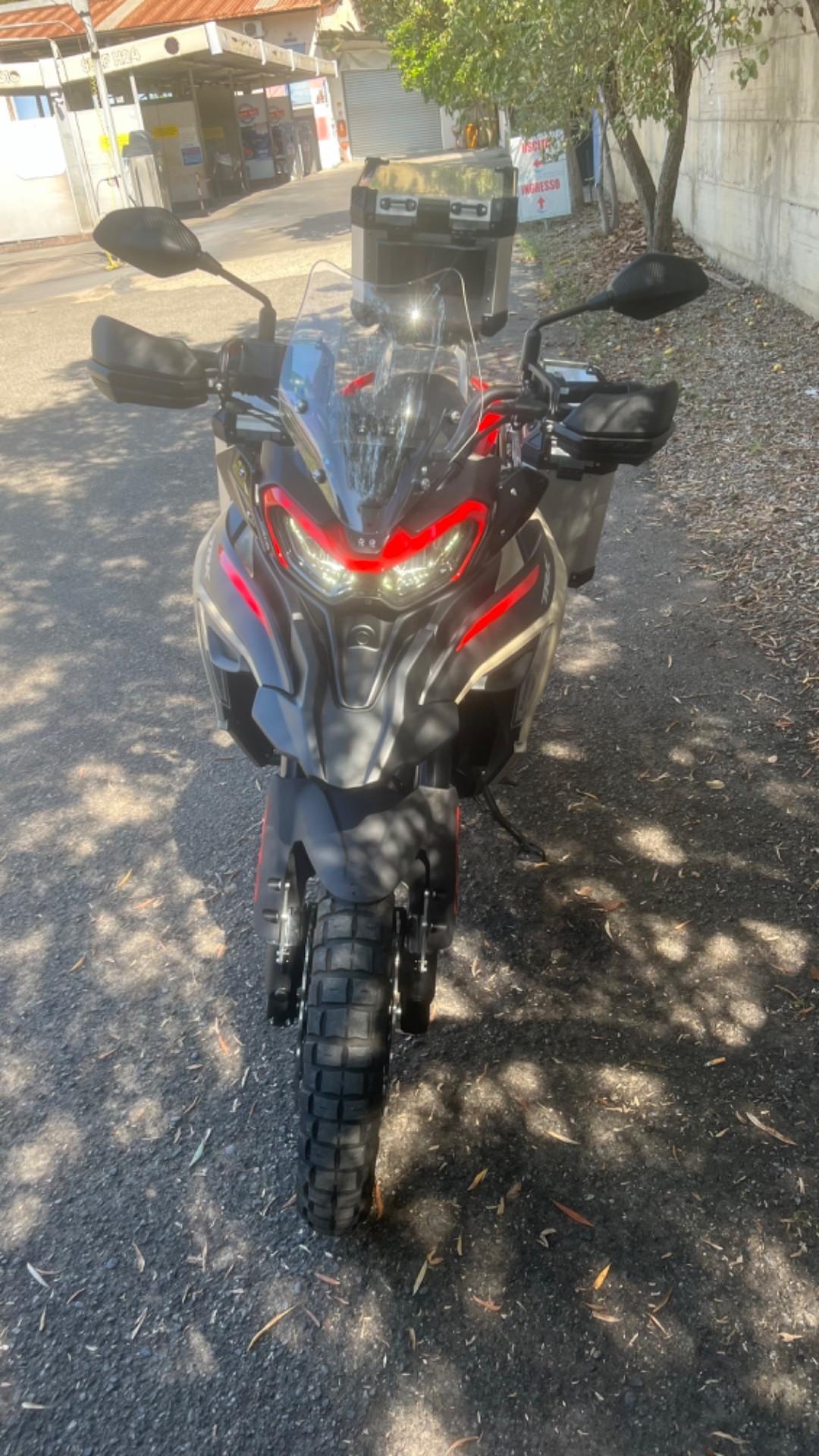 BENELLI TRK 702 X
