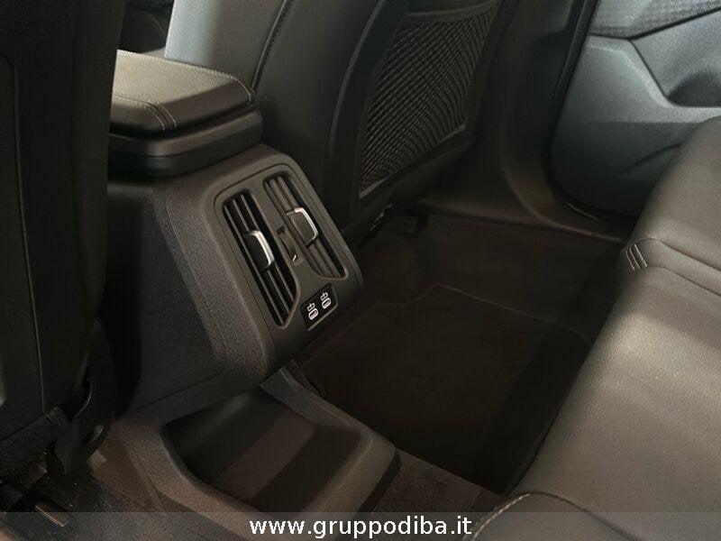 BMW X1 U11 sdrive18d X-Line auto
