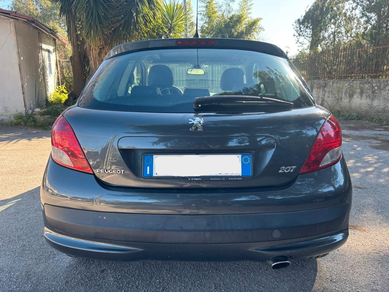 PEUGEOT 207 1.6 HDi 112CV Allure - 2011