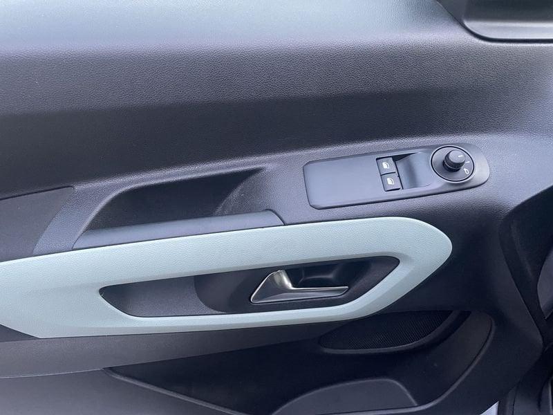 Citroën Berlingo Berlingo 1.2 puretech M Live s&s 110cv SENZA VINCOLI REALE !!