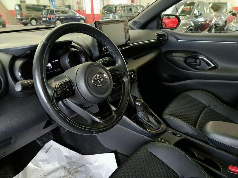 Toyota Yaris 1.5 Hybrid 5 porte Lounge