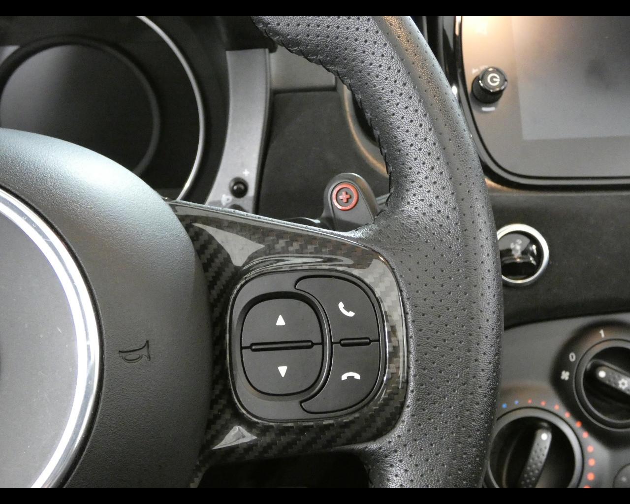 ABARTH 695 - 695 C 1.4 Turbo T-Jet 180 CV M.T.A.