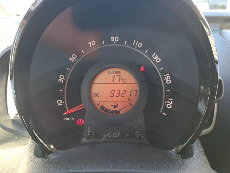 Toyota Aygo Connect 1.0 Vvt-i 72