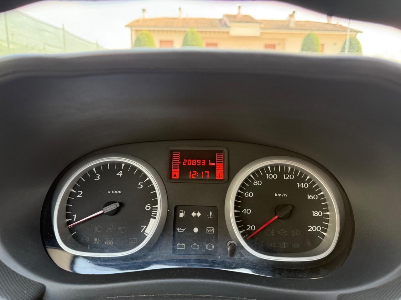 Dacia Duster 1.6 GPL DI SERIE 2032 GANCIO NEOPATENTATU