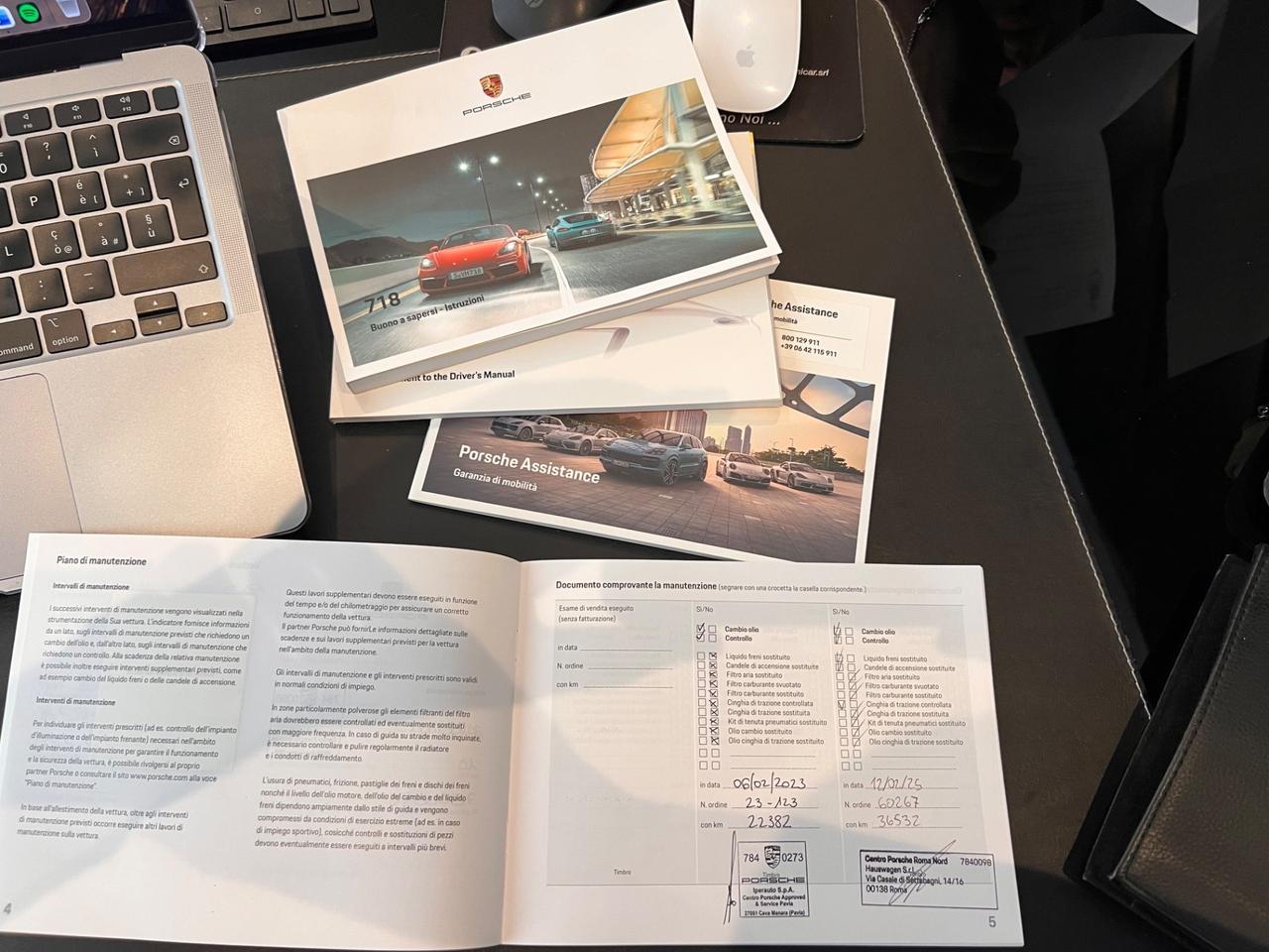 Porsche 718 Spyder Boxster 2.0 T - IVA ESPOSTA BOOK SERVICE