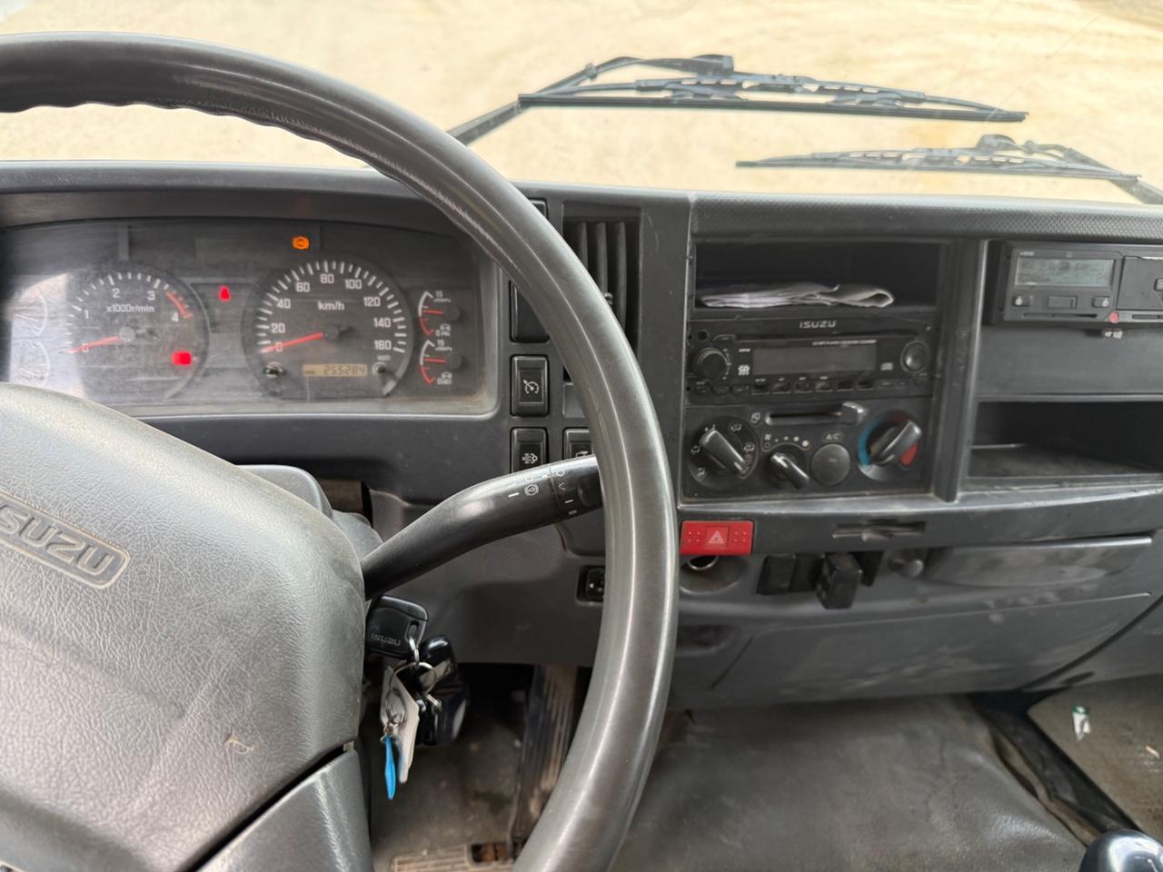 ISUZU F11.210 ribaltabile trilaterale Euro4