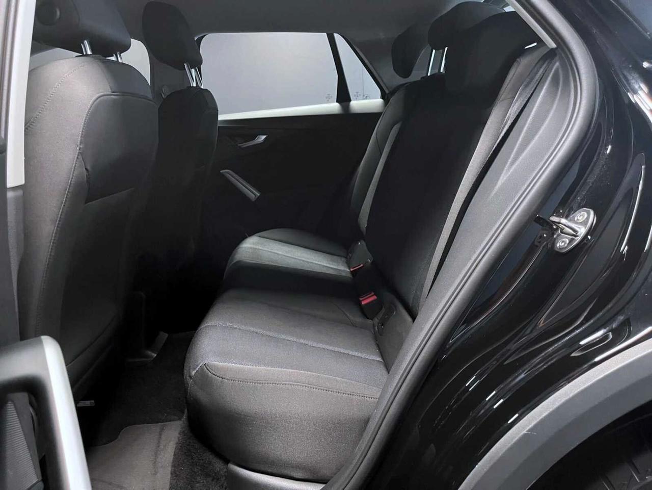 AUDI Q2 30 TDI 116 CV S-TRONIC BUSINESS