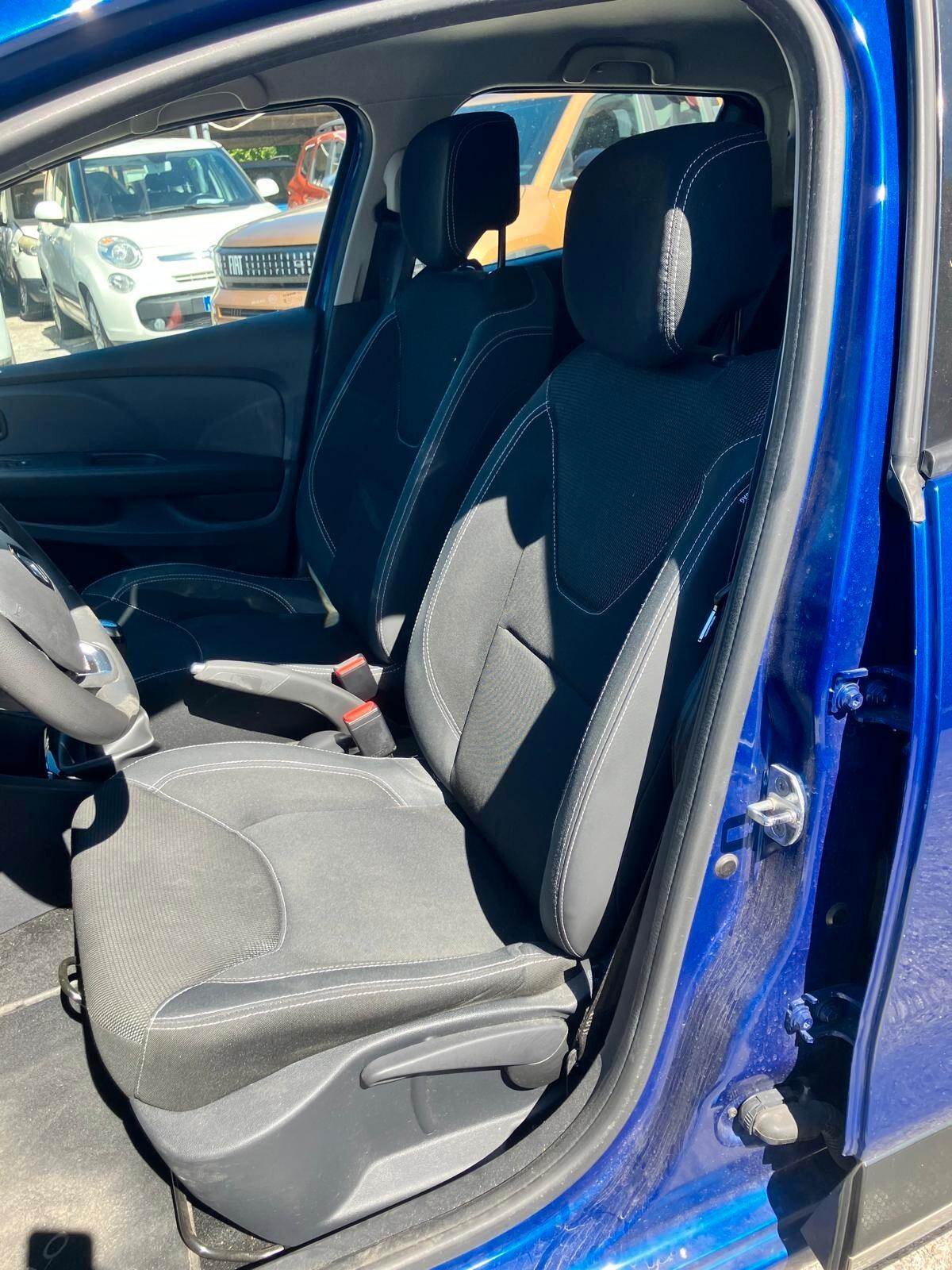RENAULT CLIO 0.9 TCe 75cv 5 Porte Moschino Life