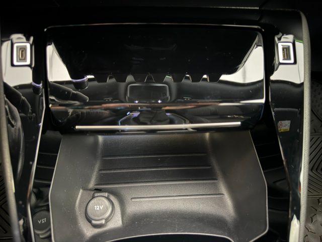 PEUGEOT 2008 PureTech 130 S&S GT Line