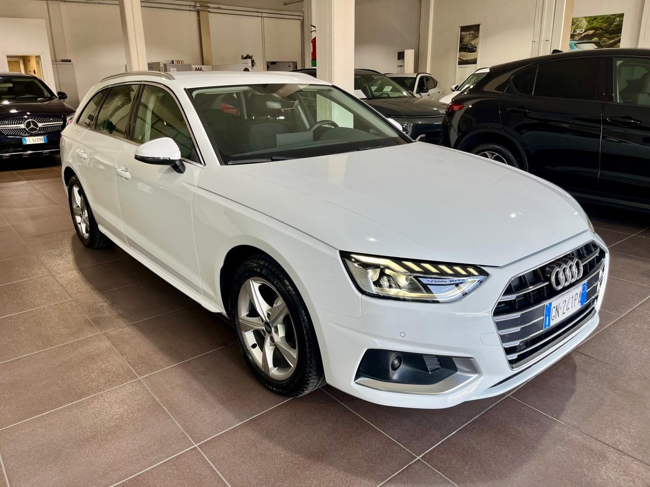 Audi A4 Avant 2.0 TDI S tronic Sline edition