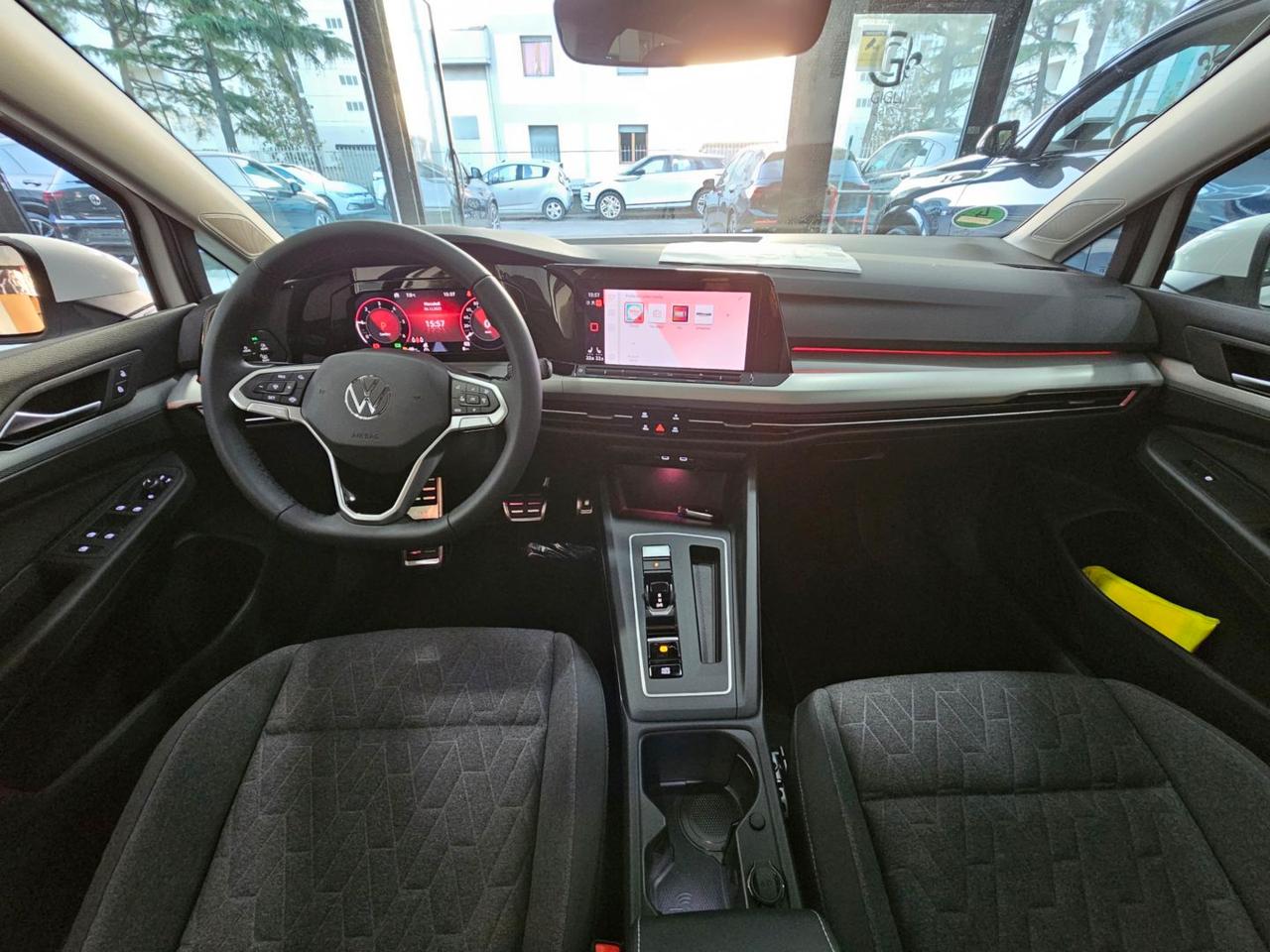 Volkswagen Golf TDI MOVE LIFE C.16 Tetto Nav Led Matrix Clima3Zone
