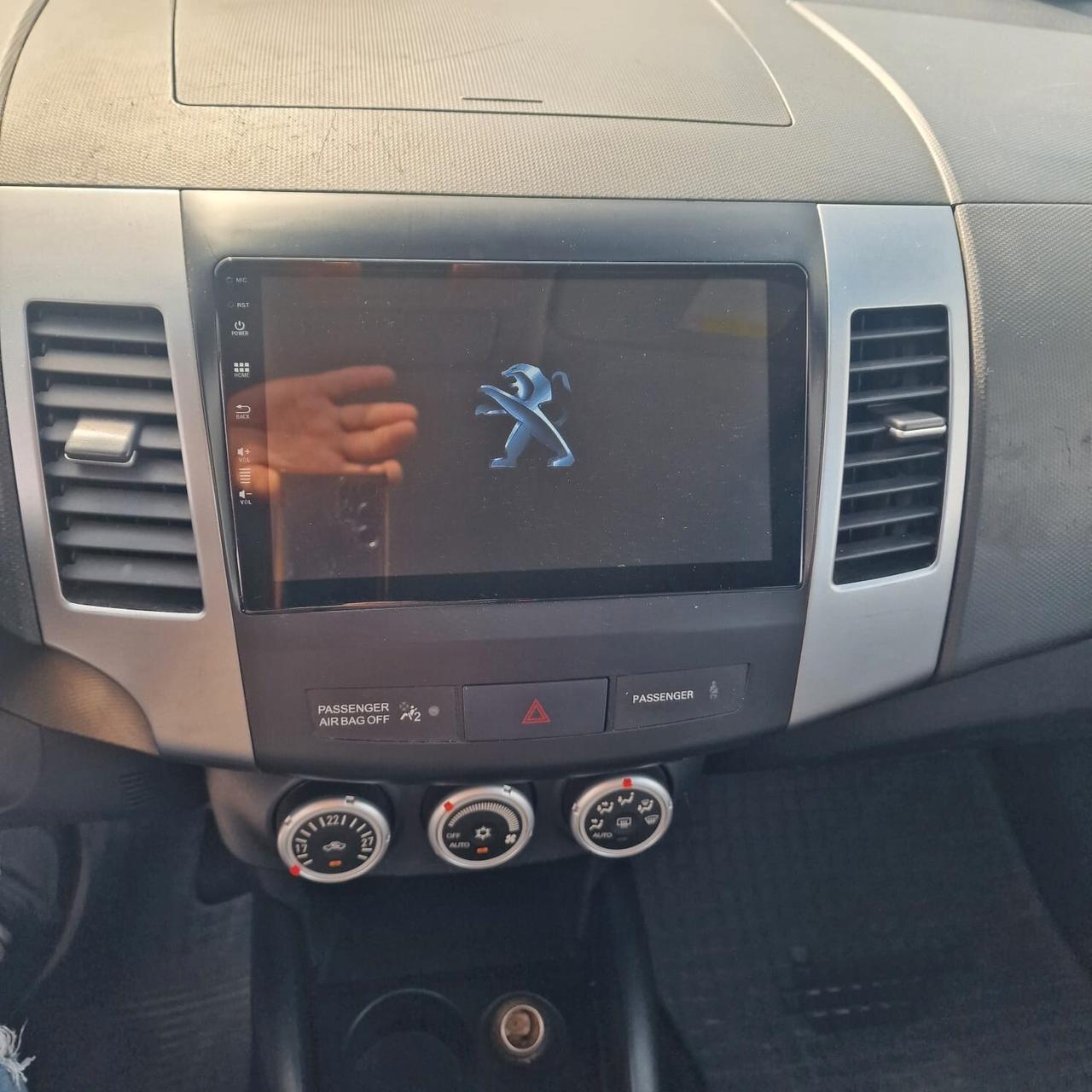 Peugeot 4007 2.2 HDi 156CV Féline 4x4 con ridotte