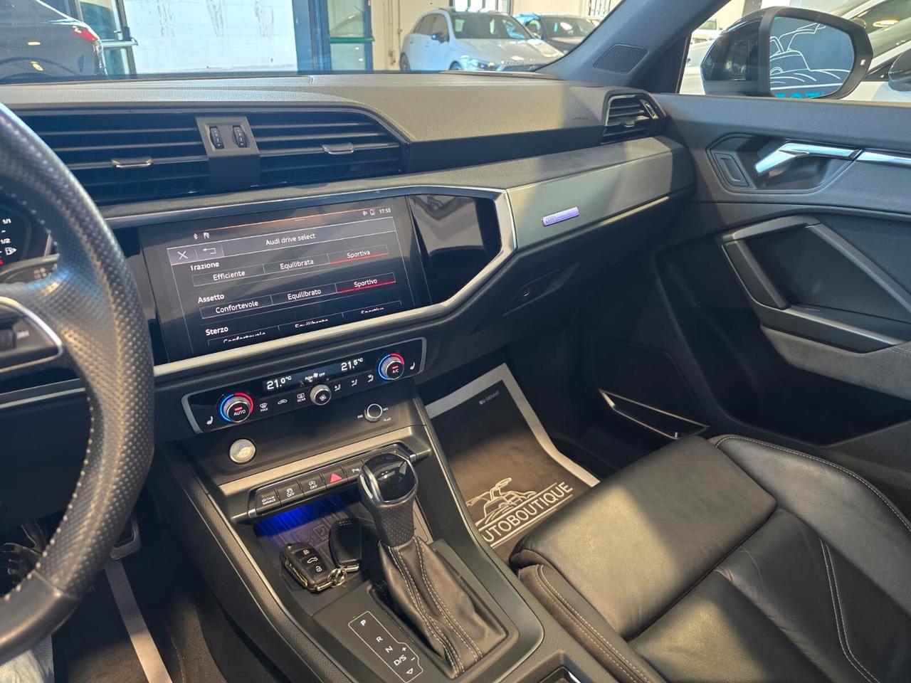 Audi Q3 2.0 TDI 150 CV S tronic S line TETTO/B&O/ASS. SPORT