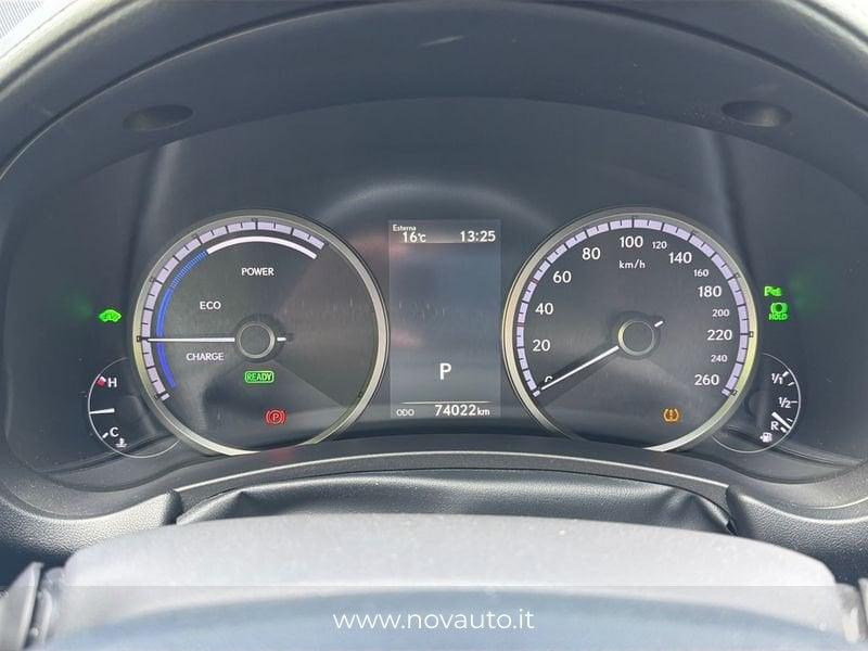 Lexus NX NX 300h 2.5 F Sport 4wd cvt