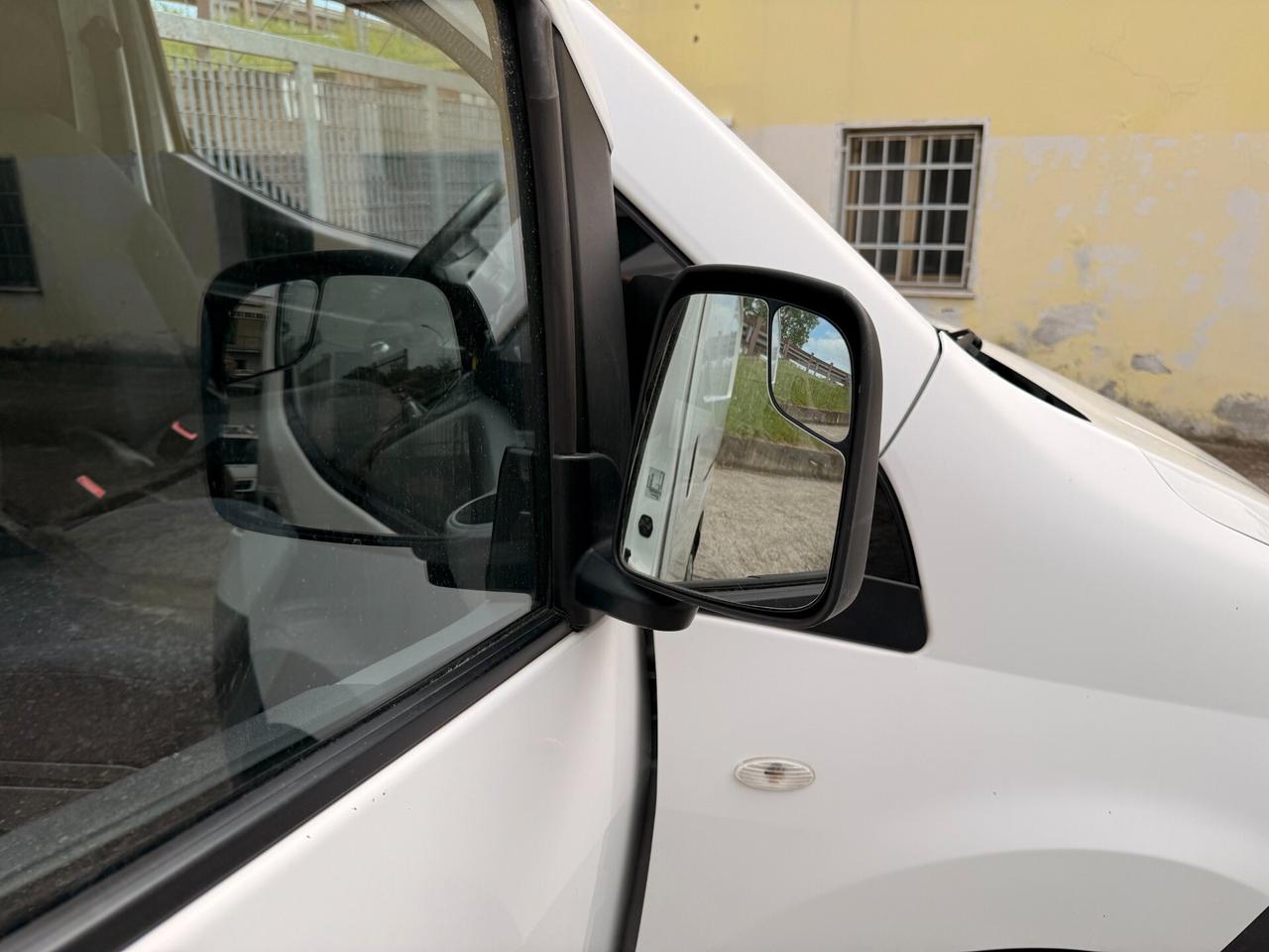 Nissan NV200 Euro 6B IVA COMPRESA