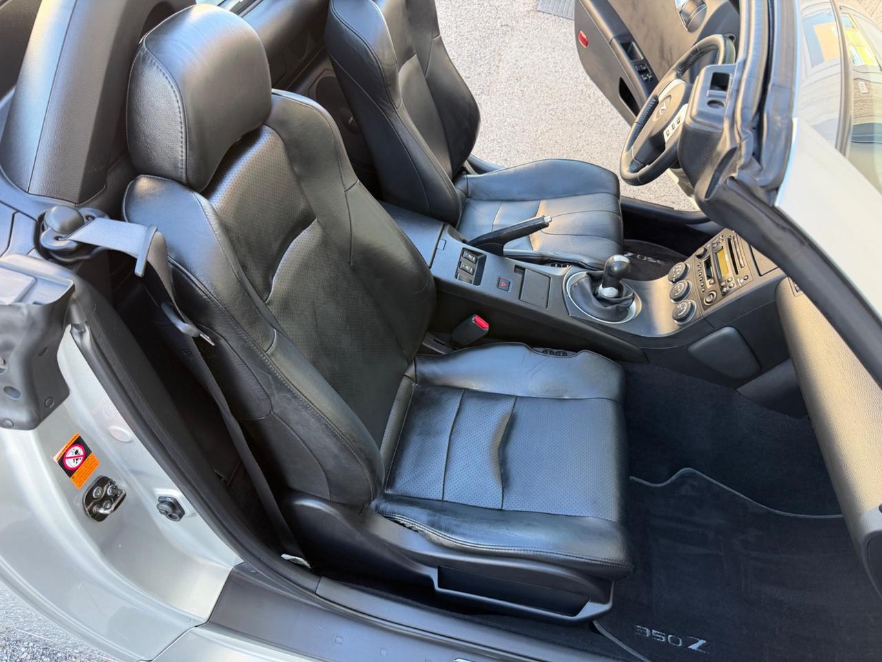 Nissan Z 350Z Roadster 3.5 V6 Lev 2
