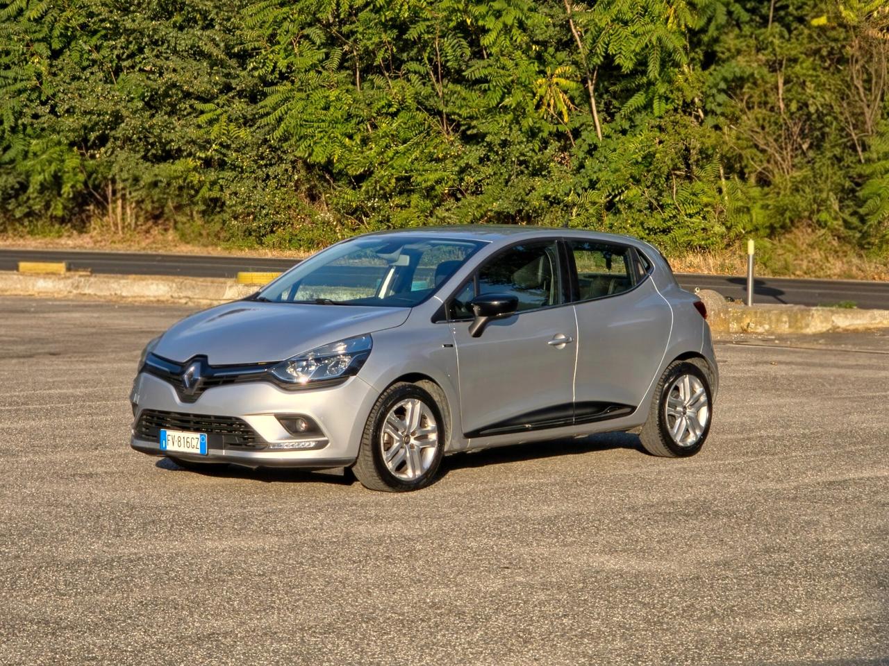 Renault Clio dCi 8V 75 CV 5 porte Duel2 CV-75 E6 Manuale NEO 2019