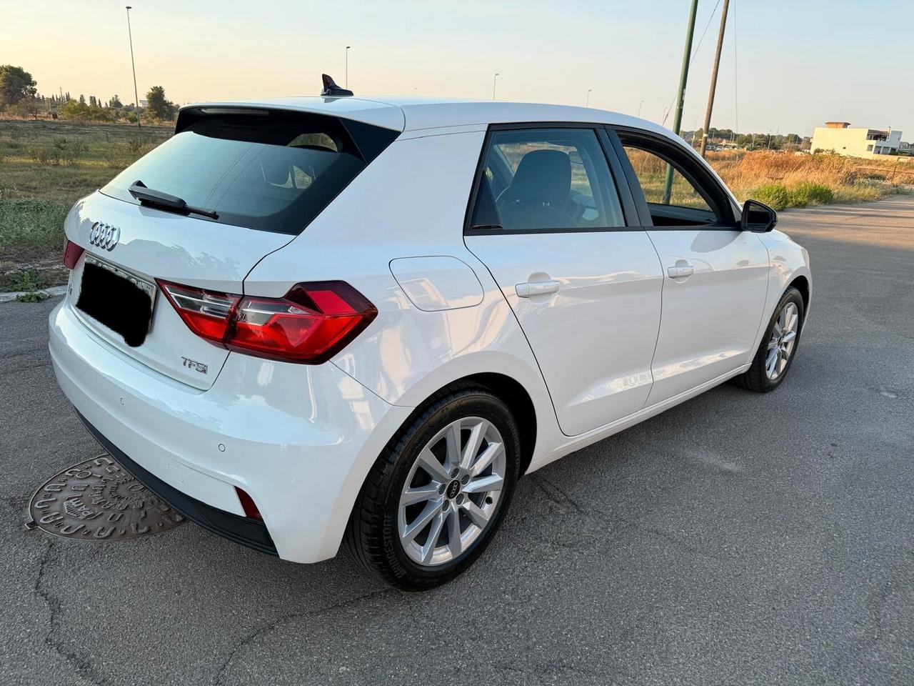 Audi A1 SPB 30 TFSI S tronic line edition