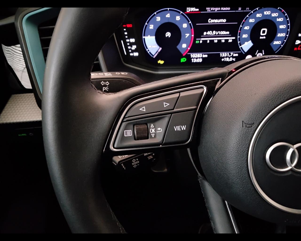 AUDI A1 II 2022 allstreet - A1 allstreet 25 1.0 tfsi Business 95cv