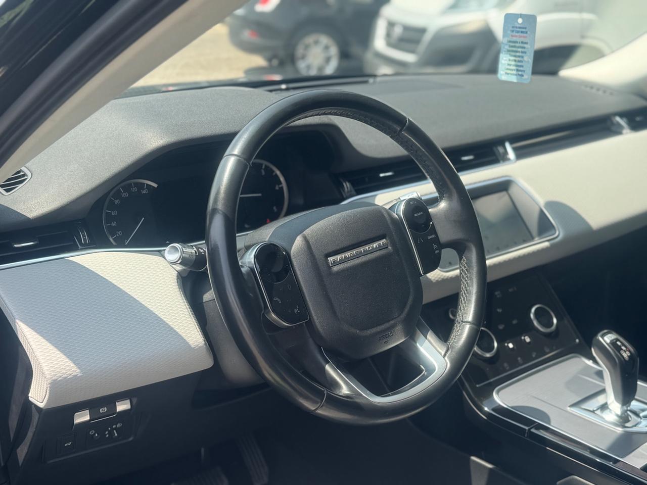 Land Rover Evoque Total black solo 80 mila km nuova