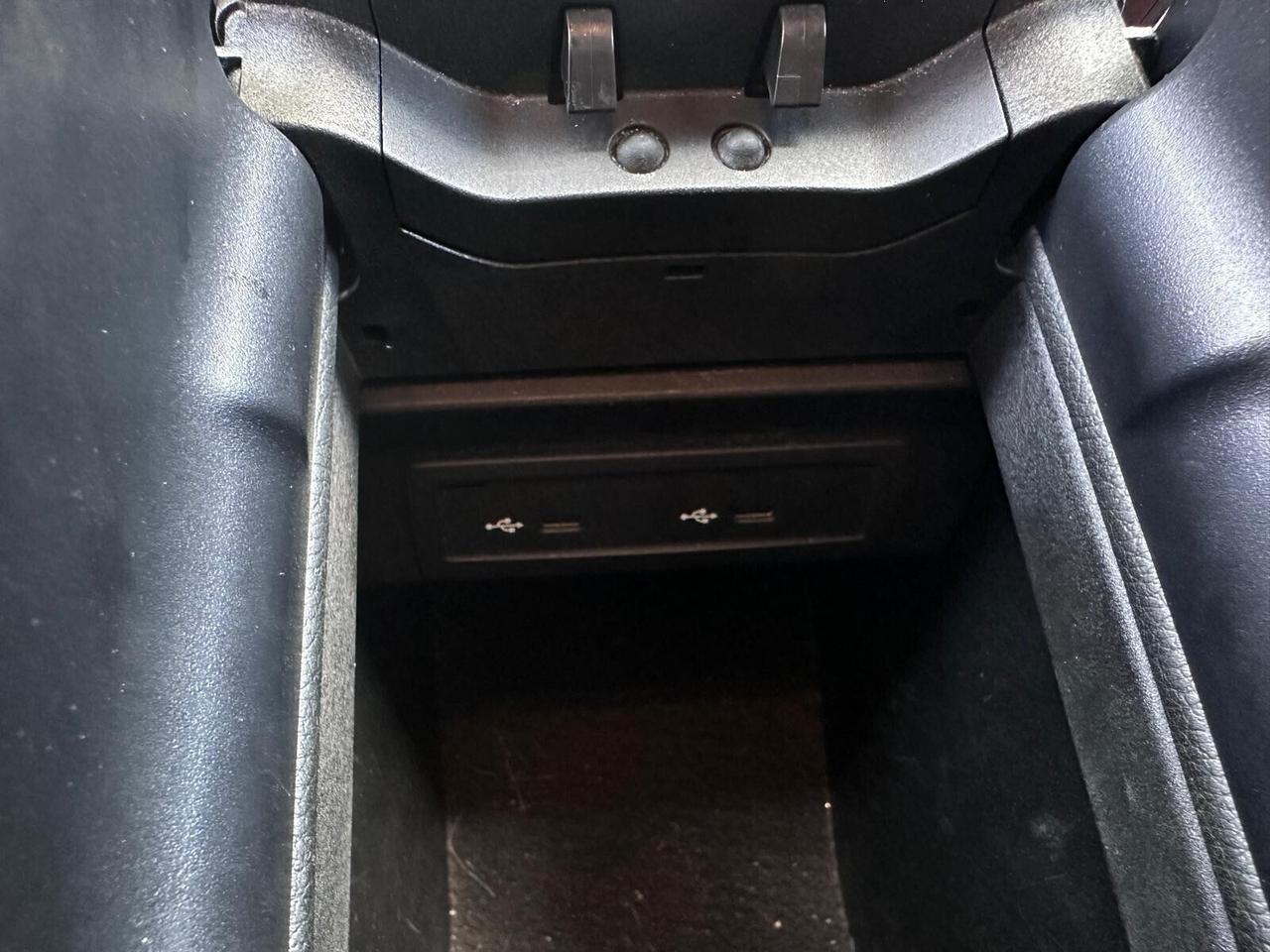 Mercedes-benz A 200 Premium