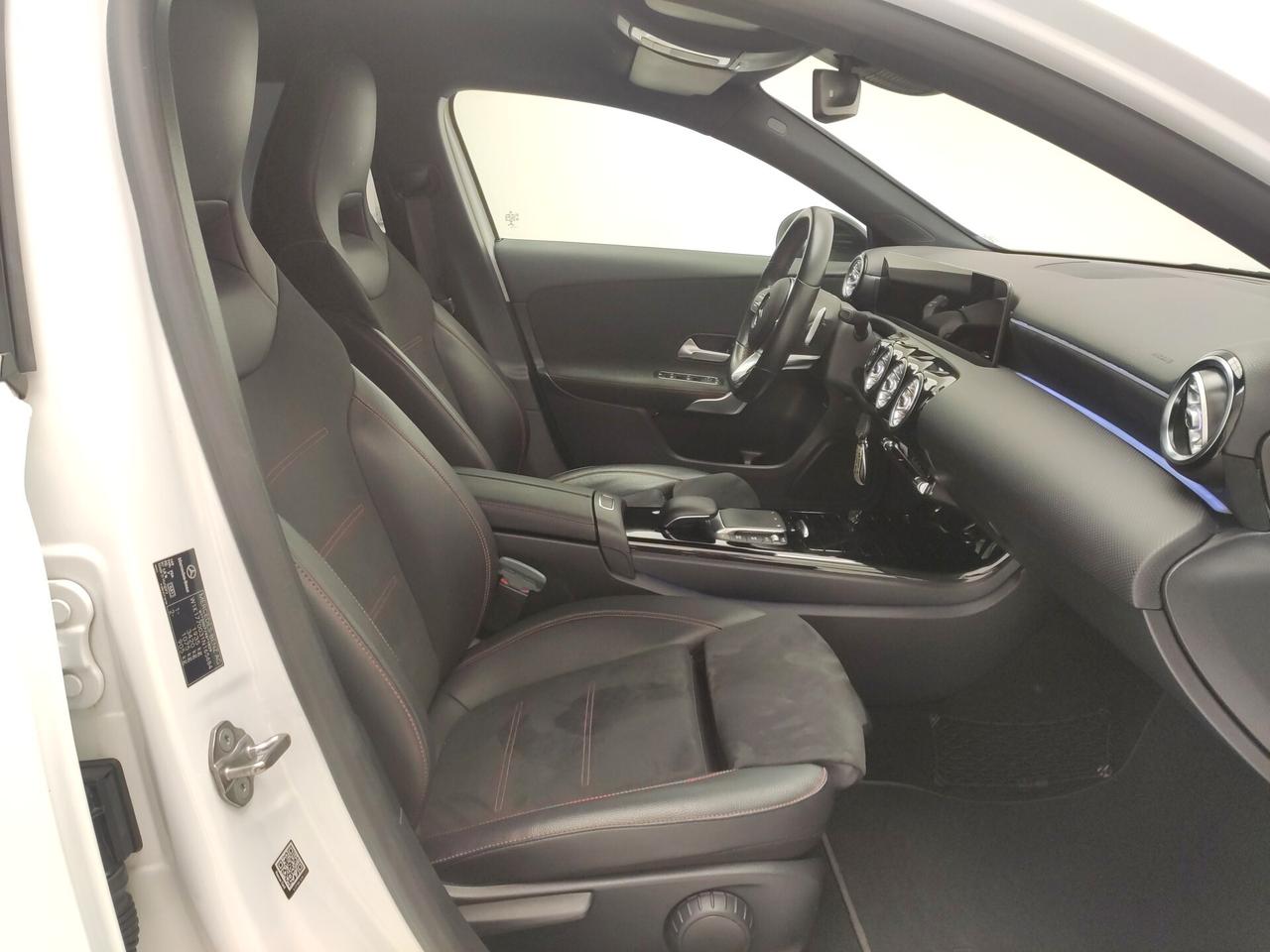 Mercedes-benz A 180 d Automatic Premium -AMG