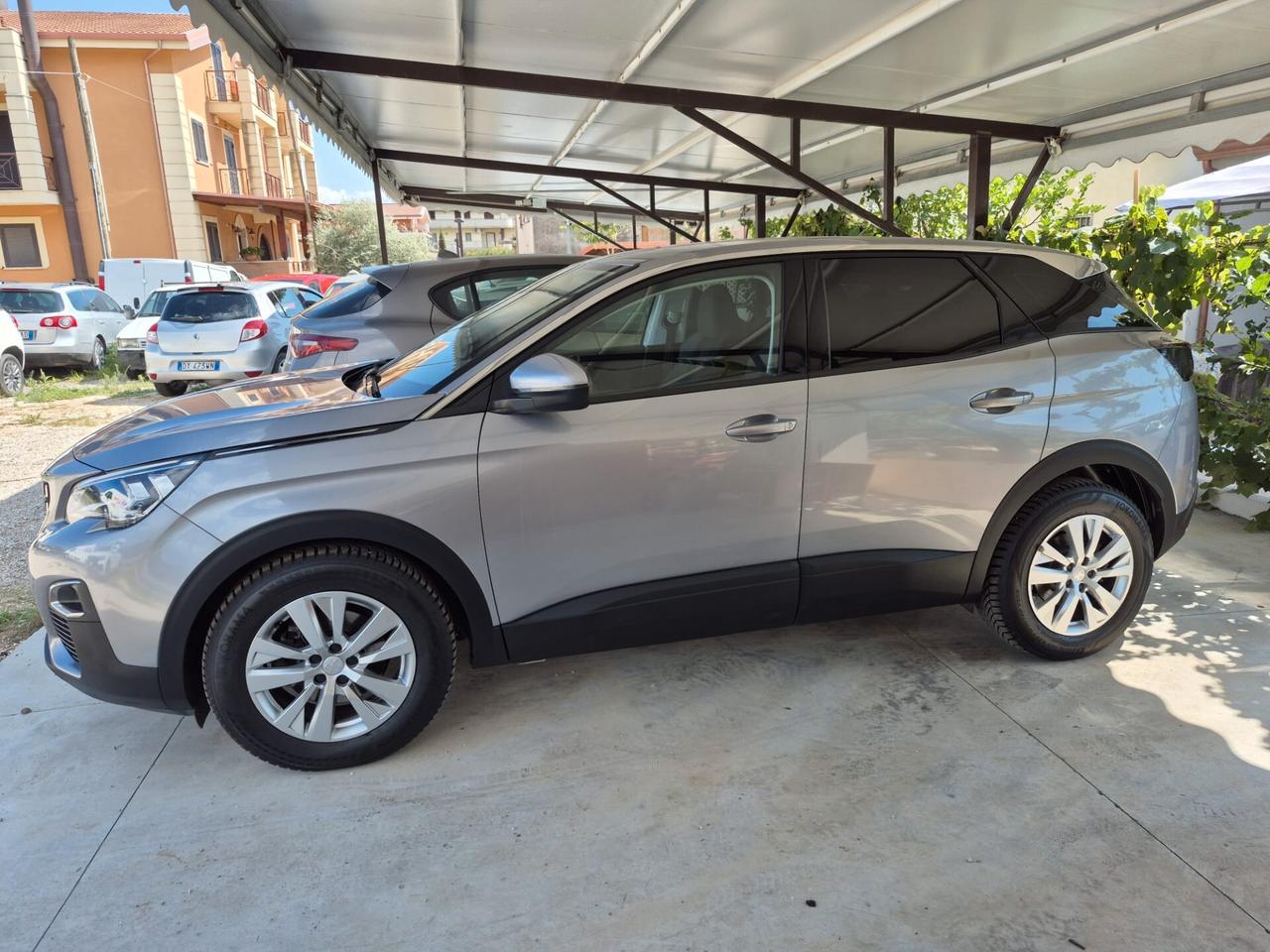 Peugeot 3008 BlueHDi 120 S&S Allure