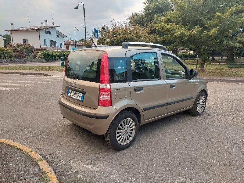 Fiat Panda 1.2 cc benzina Neopatentati 51kw Euro5 circola AreaB/C