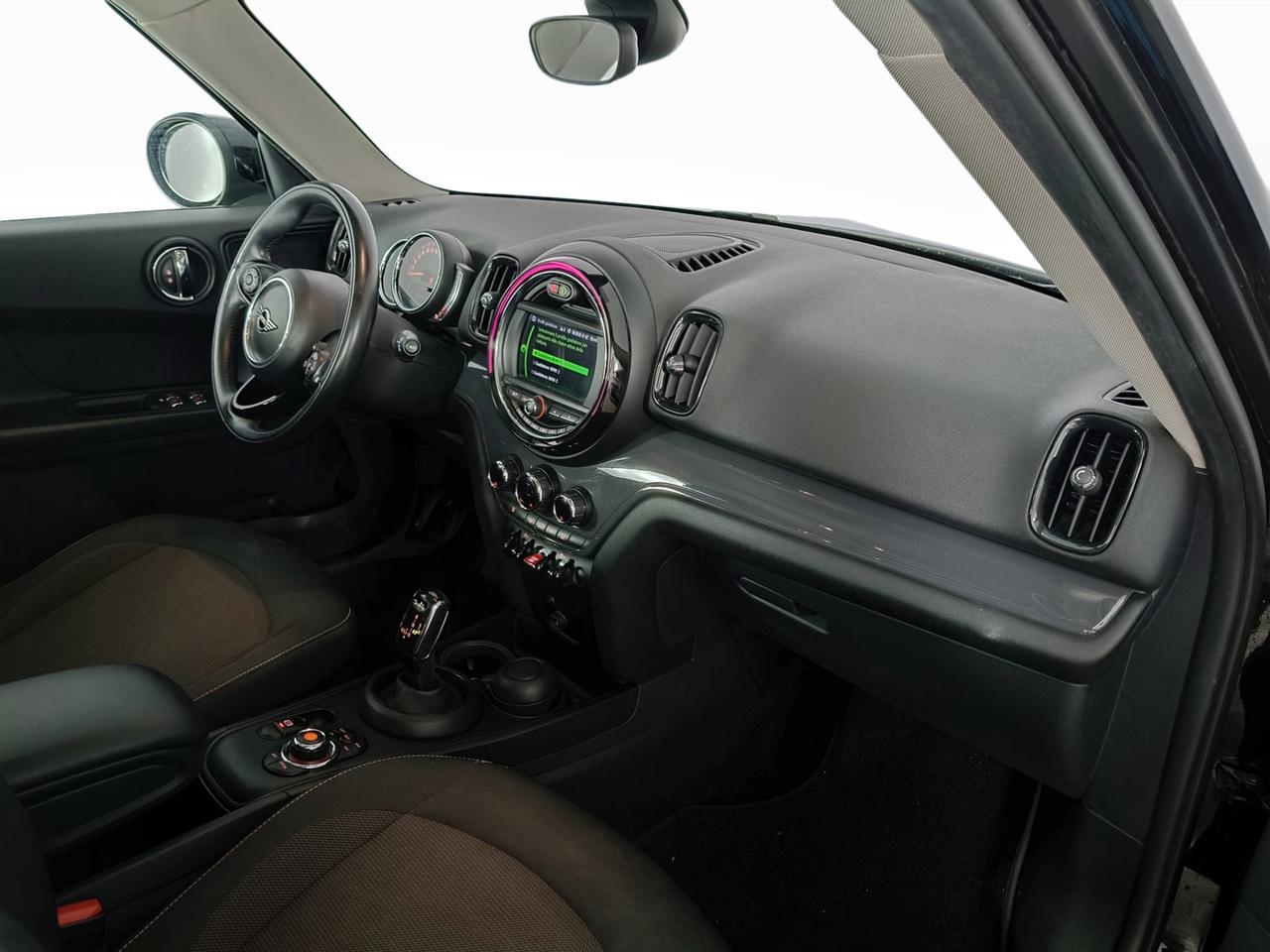 MINI Mini Countryman F60 2017 - Mini Countryman 1.5 One D Baker Street auto 7m