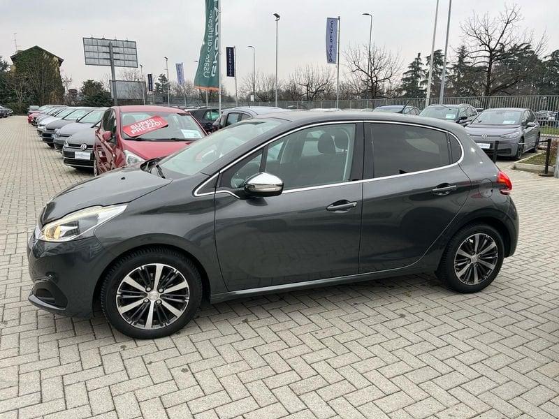 Peugeot 208 PureTech 82 5p. GPL Allure