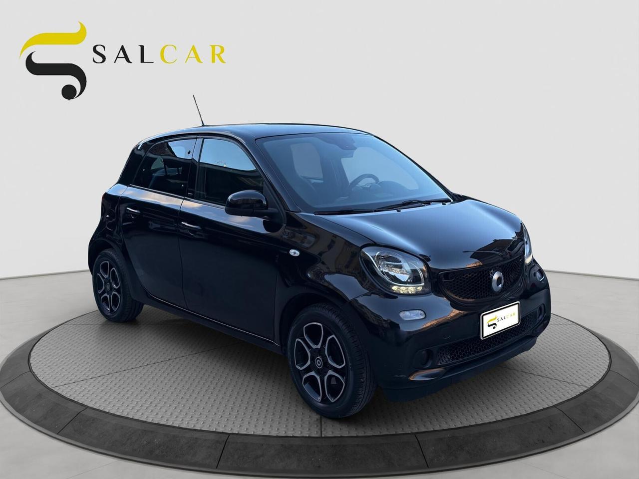Smart ForFour 0.9 90cv twinamic Passion automatica 2019