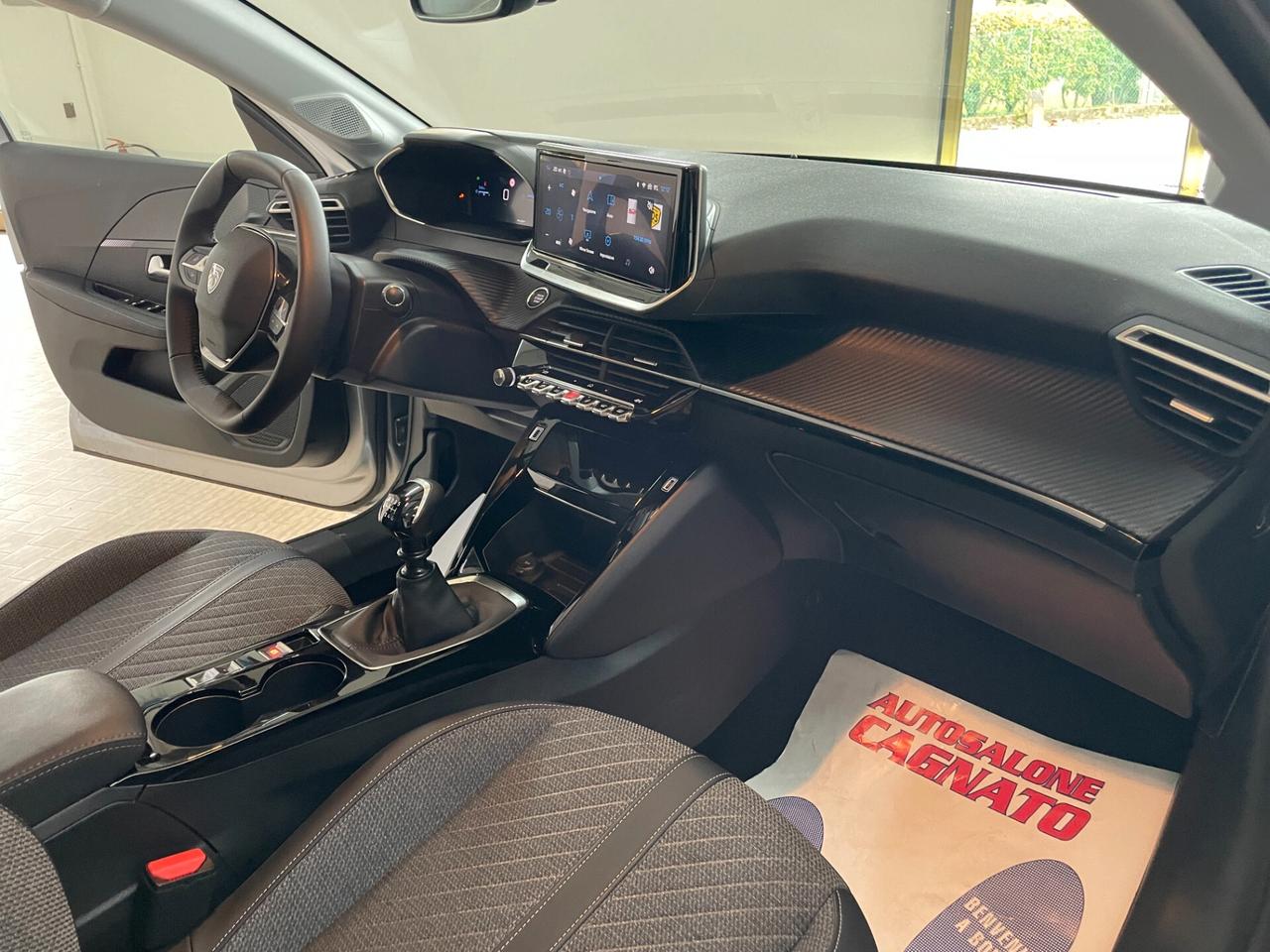 Peugeot 208 PureTech 100cv 5 porte Allure Telecamere navi