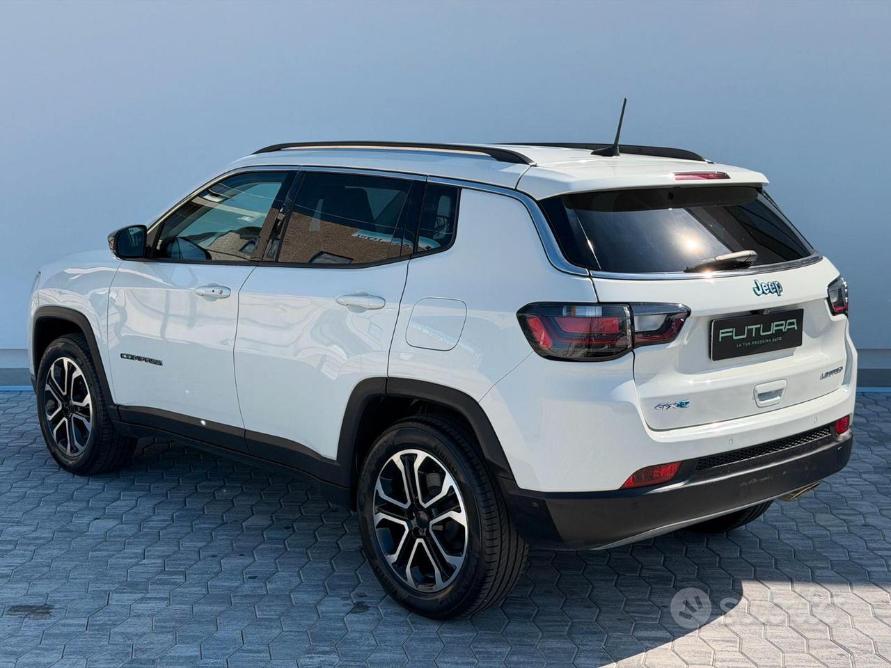 Jeep Compass 4xe 1.3 T4 PHEV Limited Auto