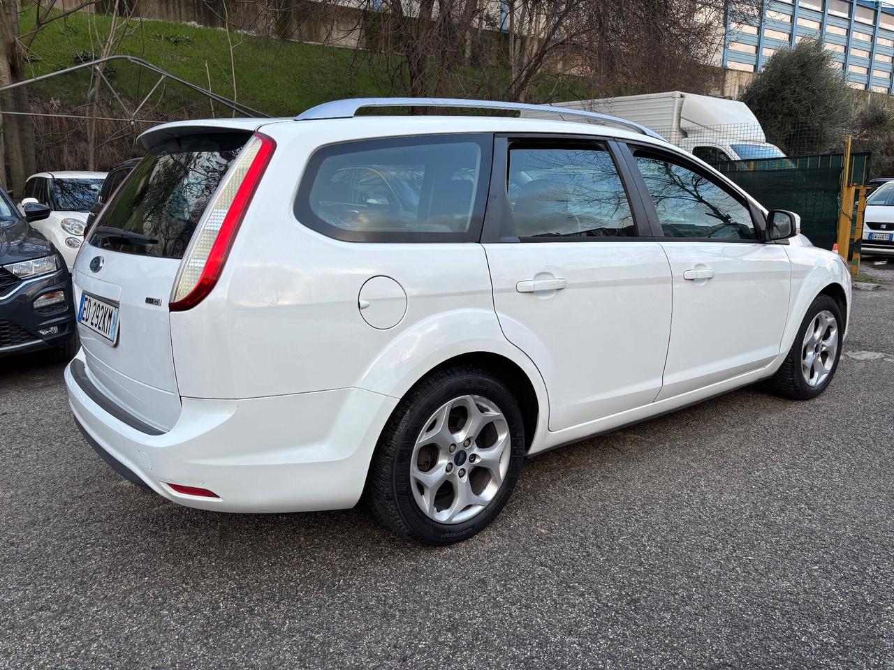 Ford Focus 1.6 TDCi 110Cv titanium