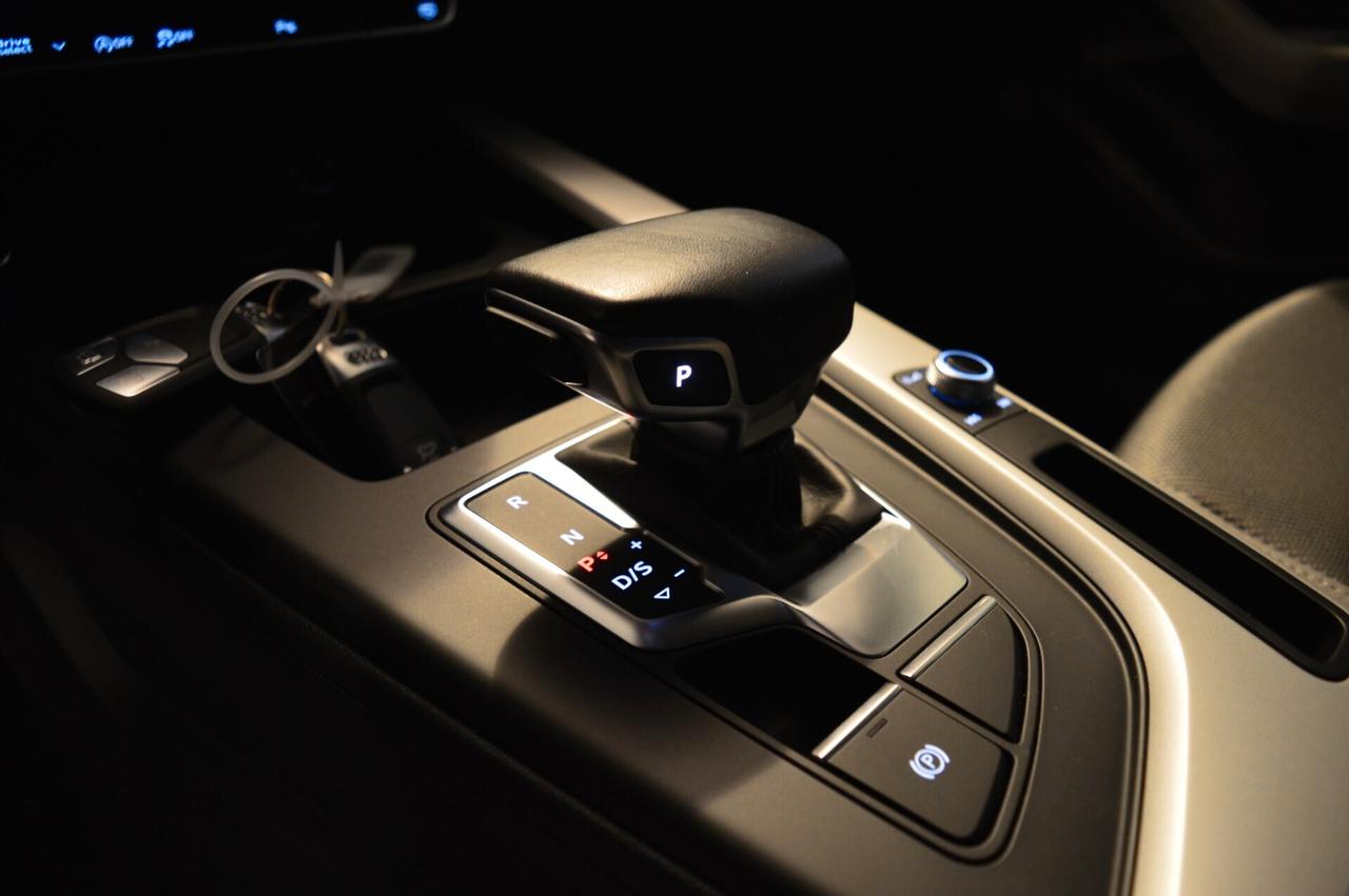 Audi A4 Avant 35 TDI 163Cv S tronic Business