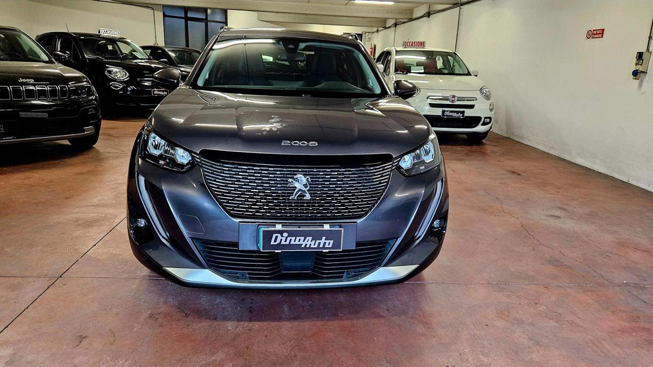 Peugeot 2008 PureTech 130 S&S Allure Navi Pack