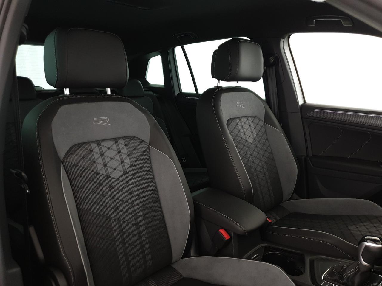 Volkswagen Tiguan 2.0 tdi r-line 150cv dsg