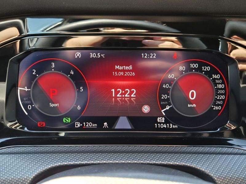 Volkswagen Golf 2.0 tdi R-Line 150cv dsg