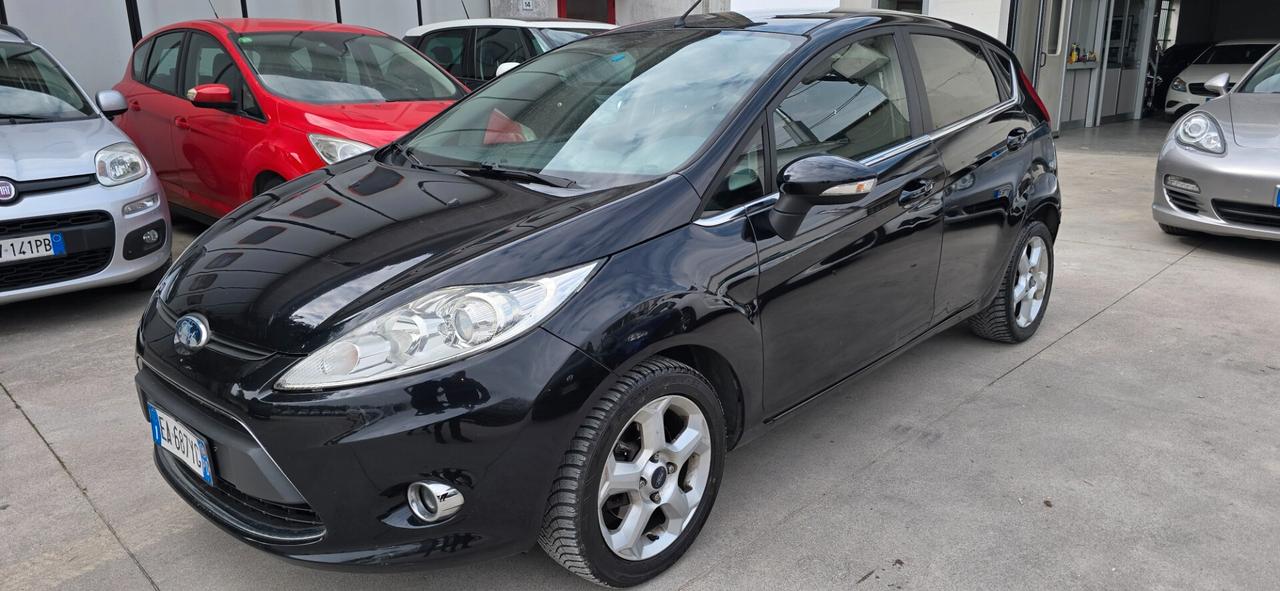 Ford Fiesta Fiesta+ 1.4 5 porte Bz.- GPL