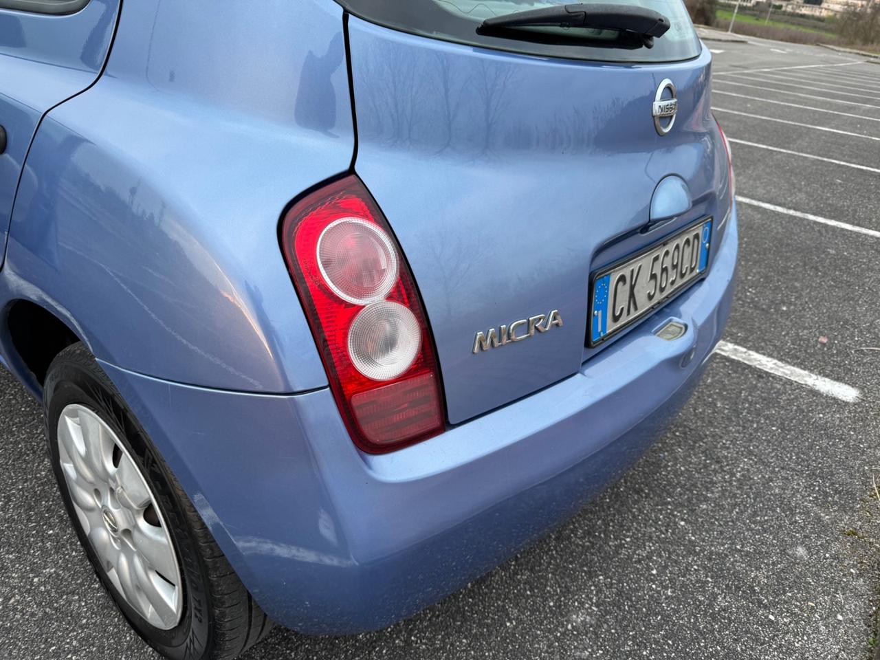 Nissan Micra 1.0 16V 5 porte Visia