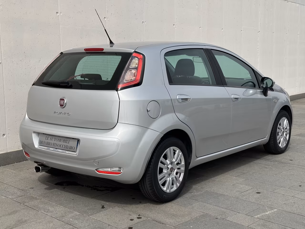 Fiat Punto 1.3 MJT II 75 CV 5 p Neopatentati