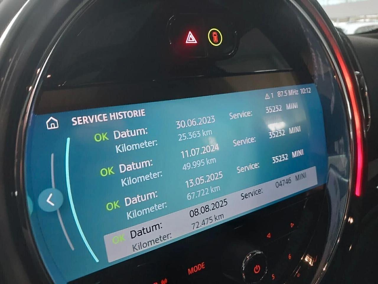 Mini Countryman COOPER D AUTOMATIC _ JOHN COOPER WORKS_PANORAMA_R18_BLACK PAKET