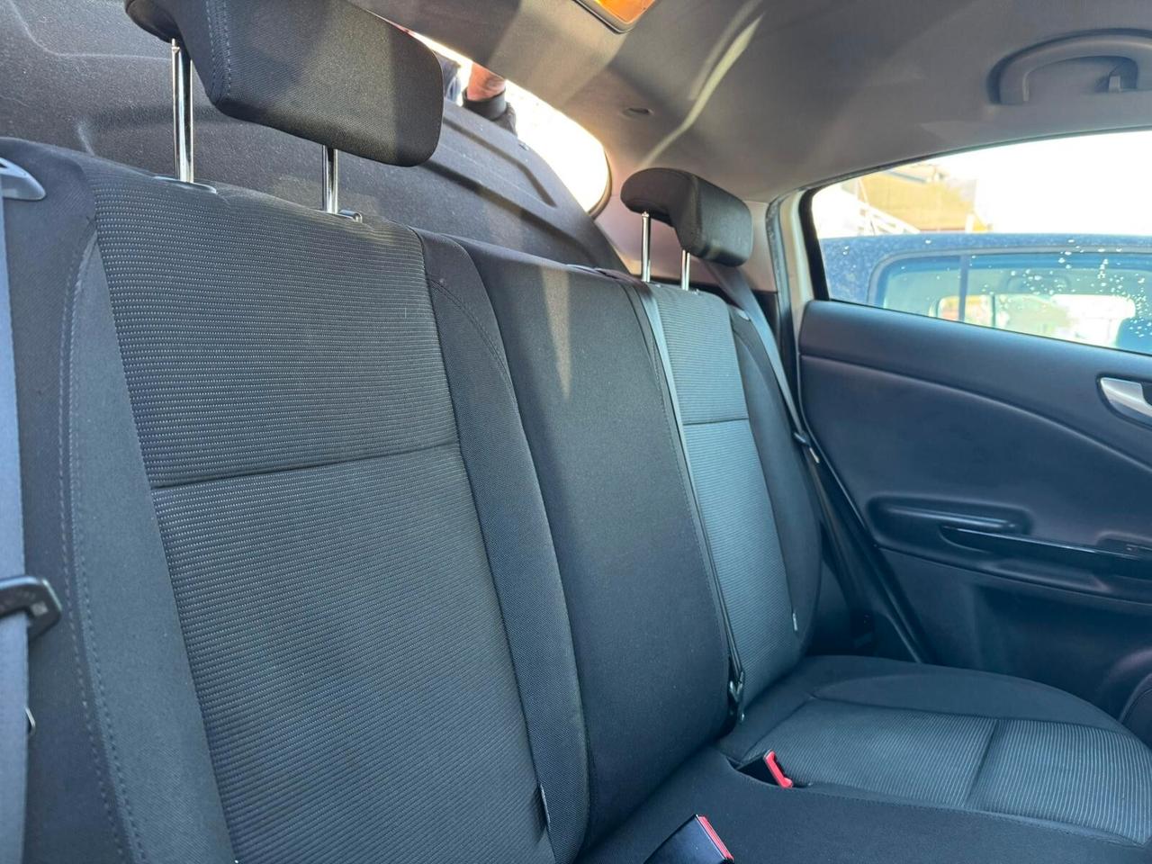 Alfa Romeo Giulietta 1.6 JTDm-2 105 CV Navi GARANZIA