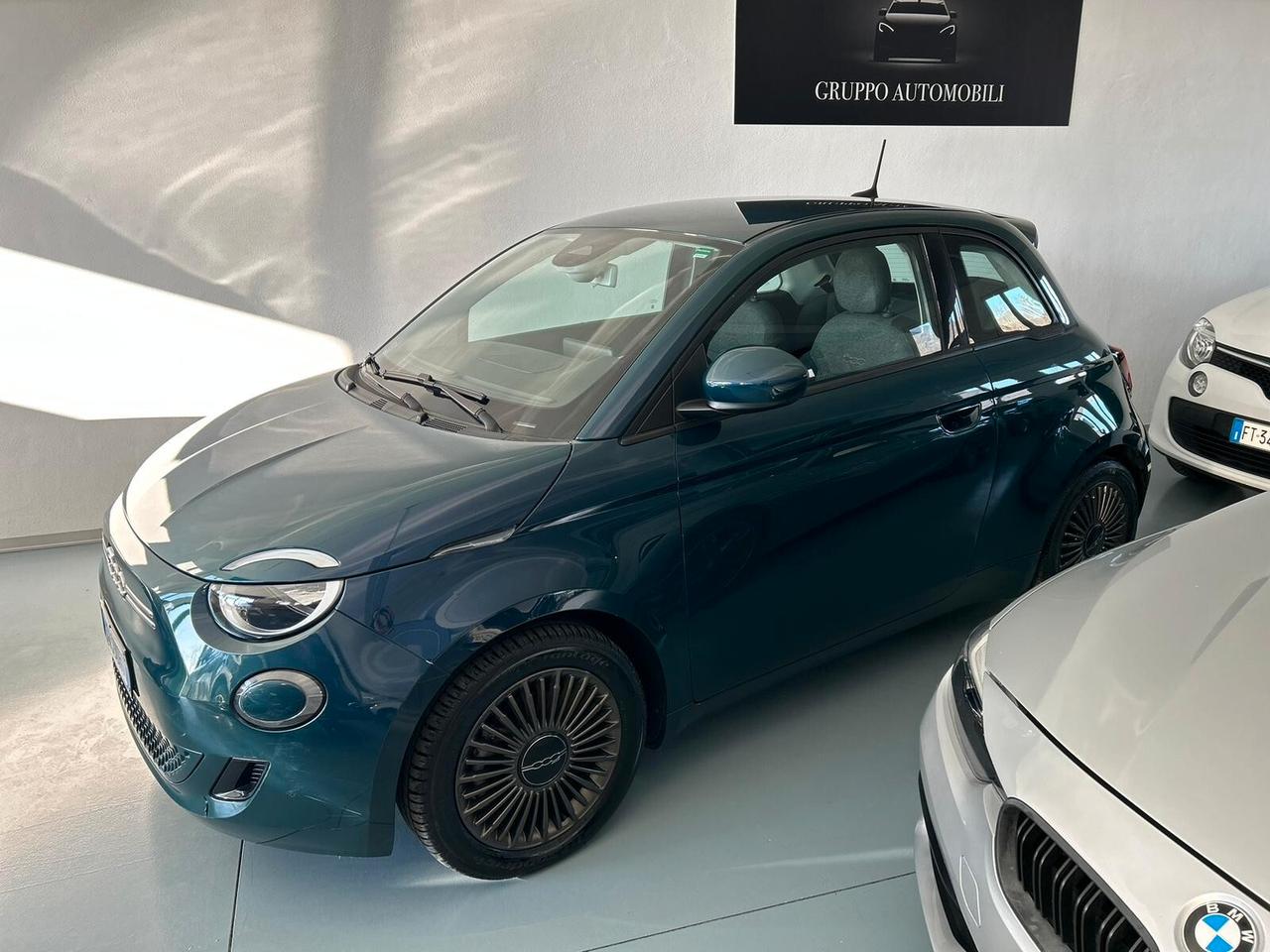 Fiat 500e 42 kWh Icon