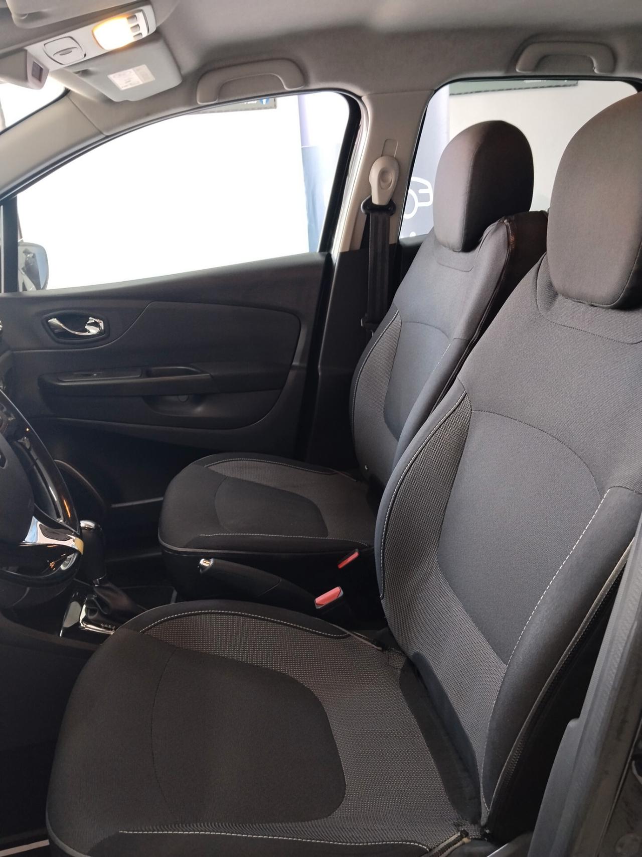 Renault Captur 1.5 diesel AUTOMATICA 2017 CON GARANZIA
